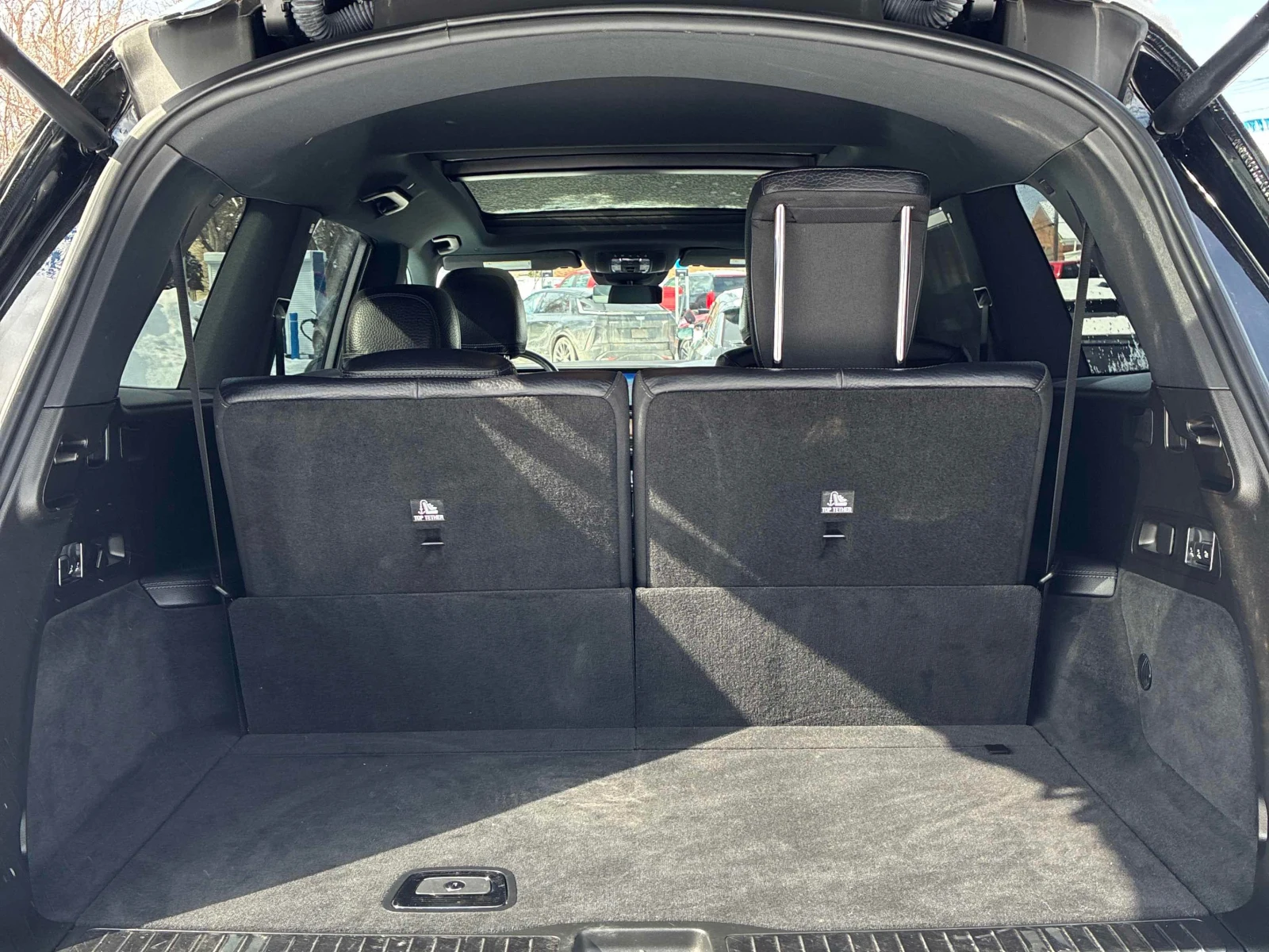 Mercedes-Benz GLS 450 ОБДУХВАНЕ * 360КАМЕРА * СЕРВИЗНА ИСТОРИЯ * 7 МЕСТА, снимка 13 - Автомобили и джипове - 54046567