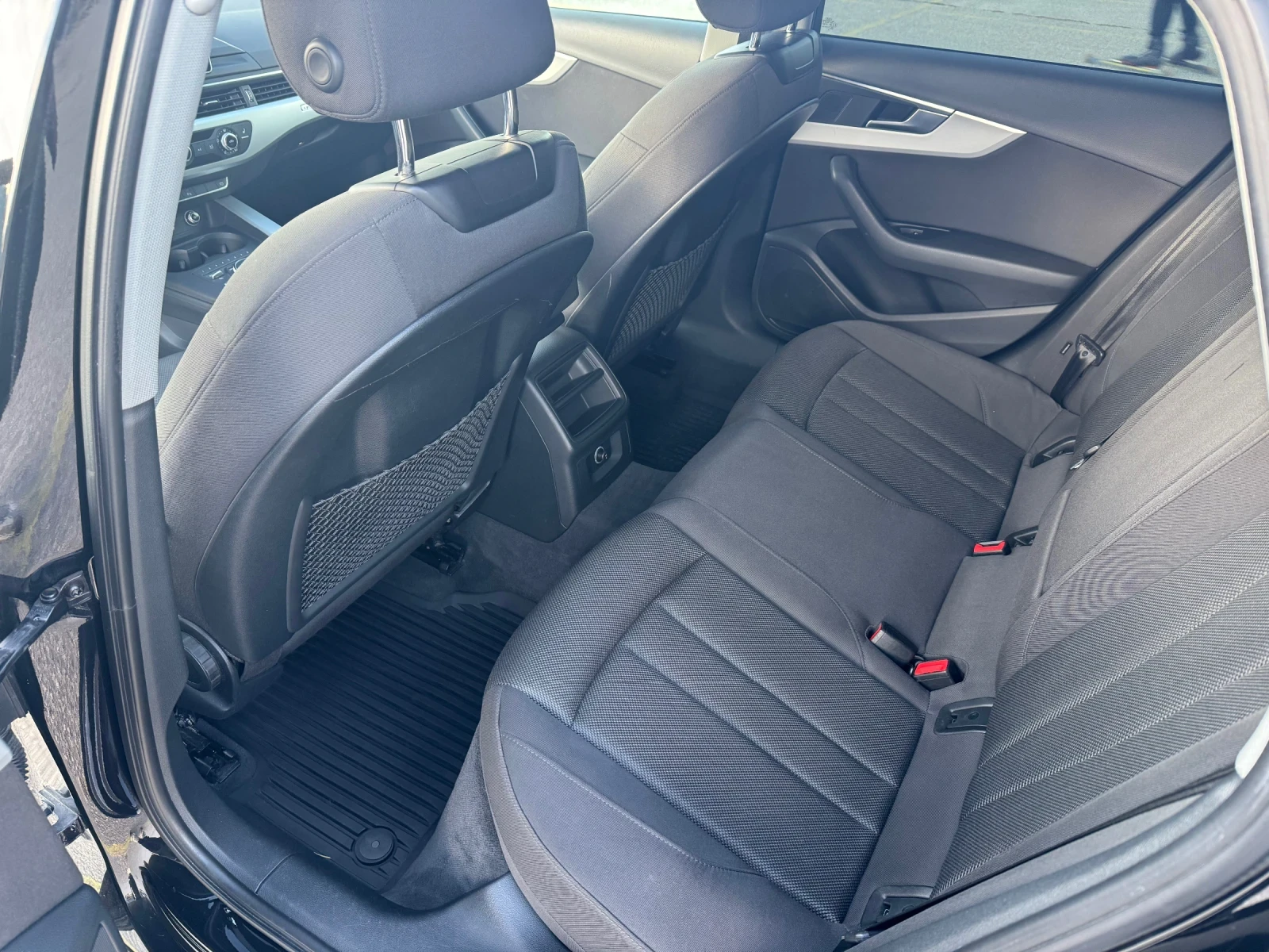 Audi A4 2.0TDI* 190�.�* QUATRO* VIRTUAL COCKPIT*  | Mobile.bg � ����������� 12