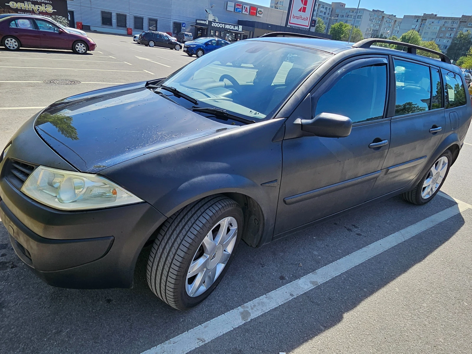 Renault Megane, снимка 2 - Автомобили и джипове - 54456100