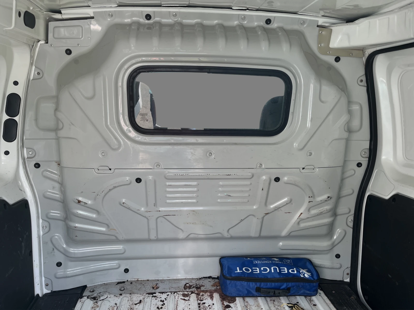 Peugeot Bipper, снимка 11 - Автомобили и джипове - 55102432