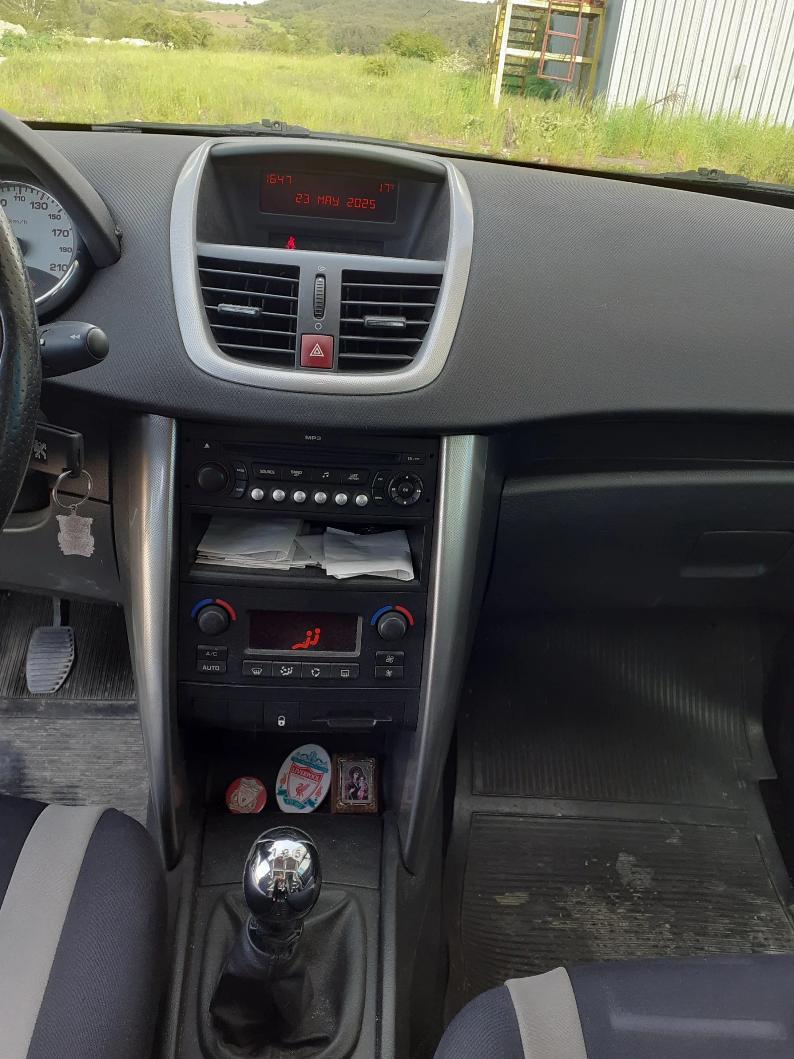 Peugeot 207  SW комби, снимка 3 - Автомобили и джипове - 55479252