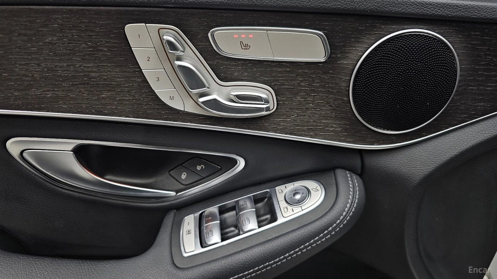 Mercedes-Benz C 200 AVANGARDE* КОЖА* НАВИ* ПАНО, снимка 11 - Автомобили и джипове - 55479821