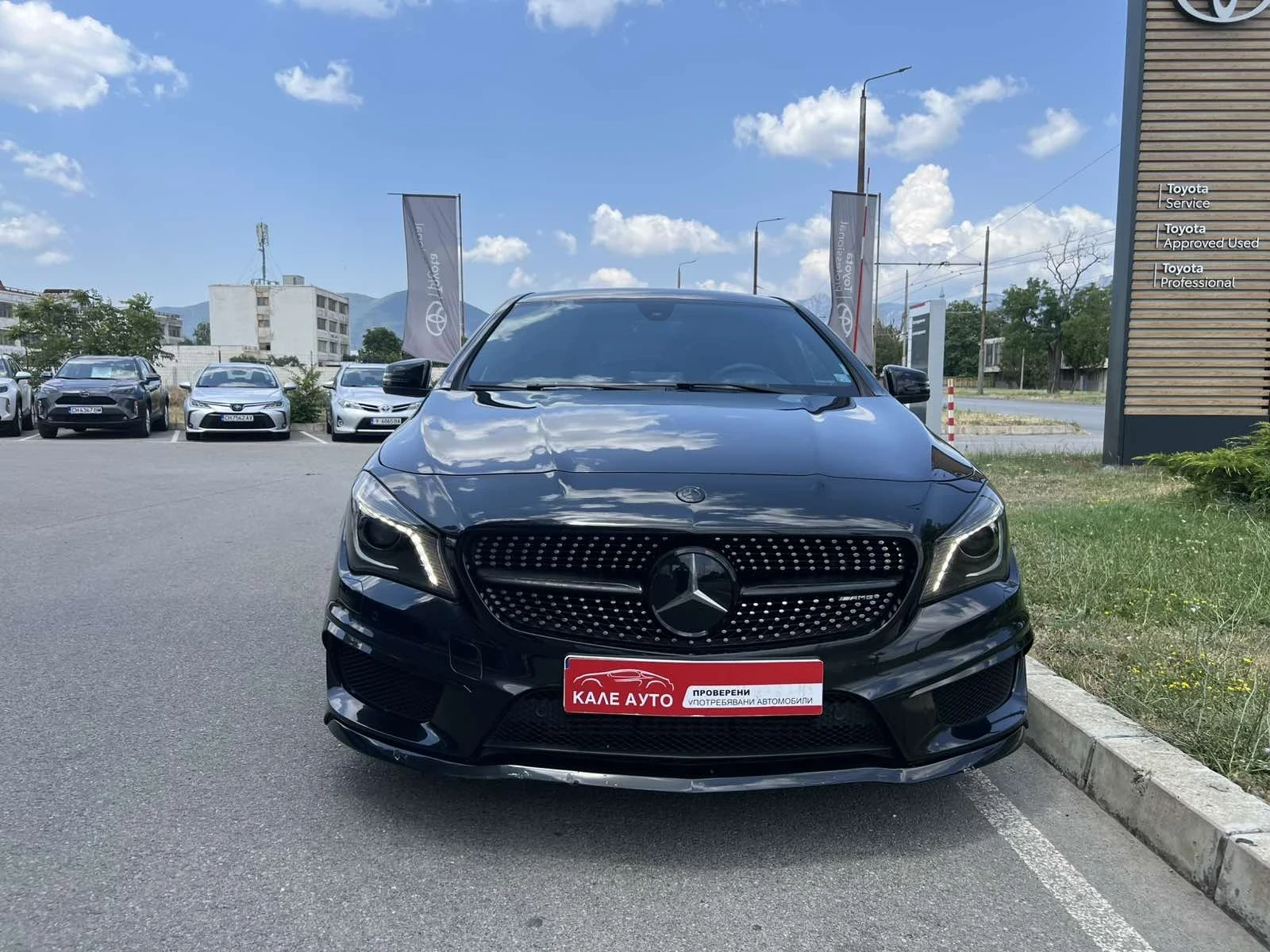 Mercedes-Benz CLA 180 AMG, снимка 2 - Автомобили и джипове - 55687299