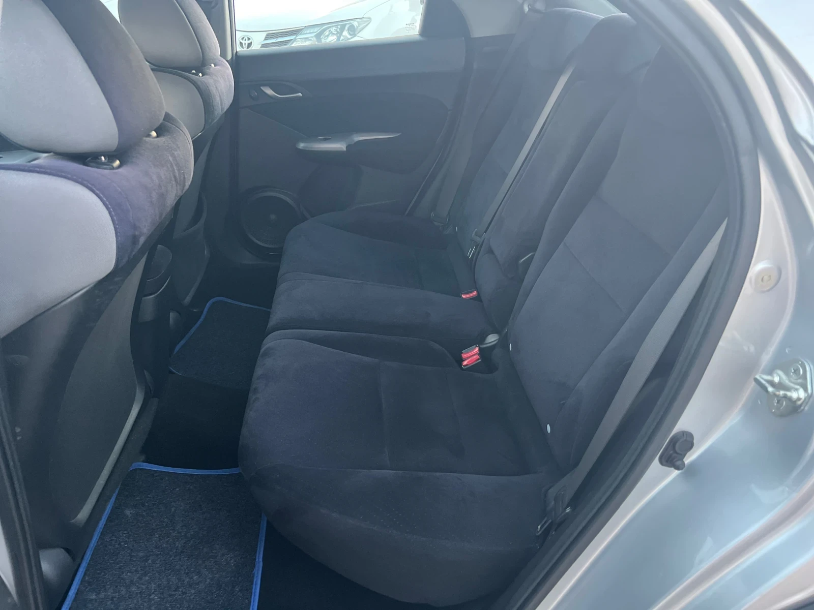 Honda Civic 1.8i газ Италия, снимка 15 - Автомобили и джипове - 55729315