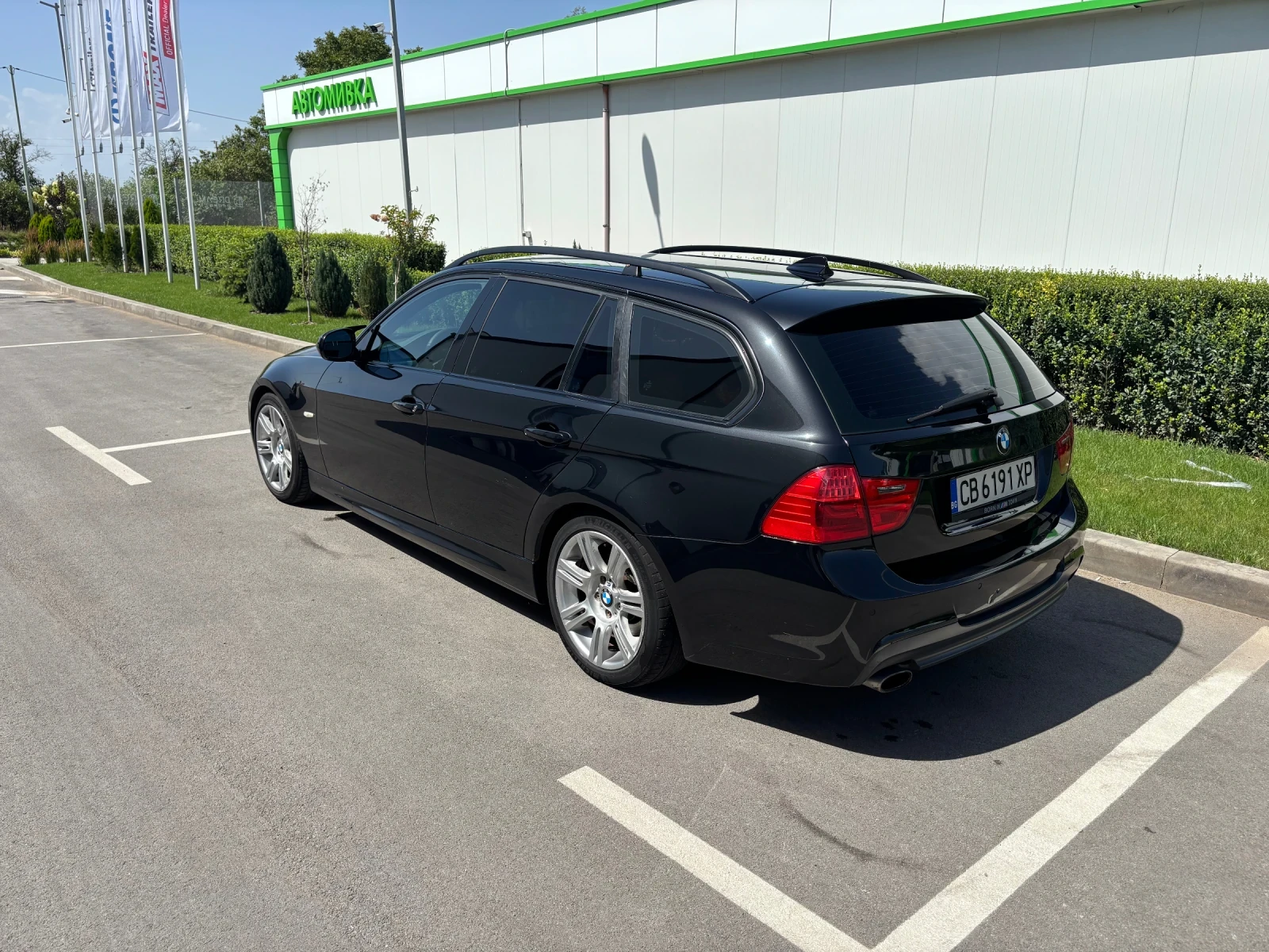 BMW 320, снимка 3 - Автомобили и джипове - 55875896