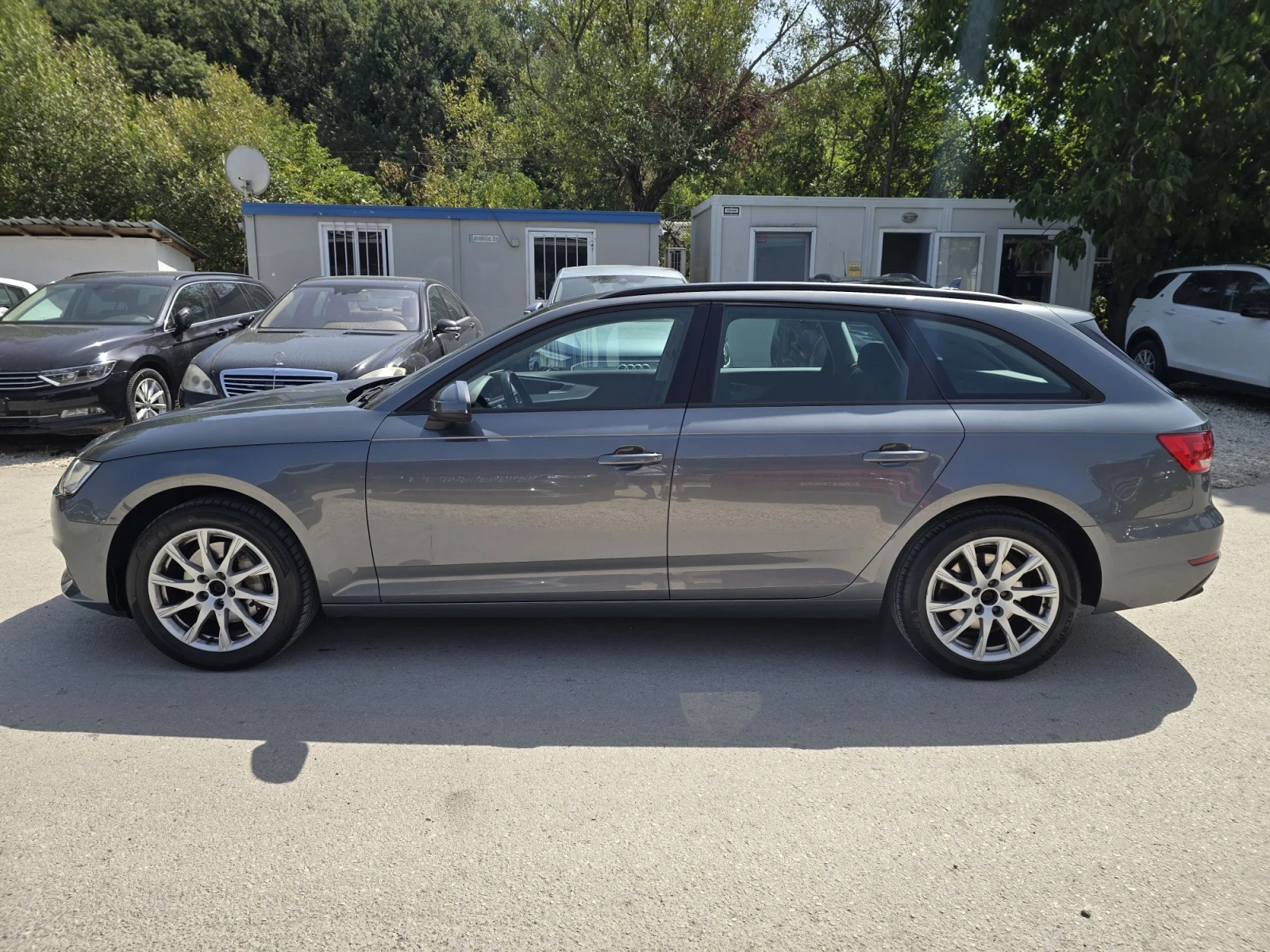 Audi A4 2.0TDI 190к.с Quattro DIGITAL , снимка 7 - Автомобили и джипове - 55885063