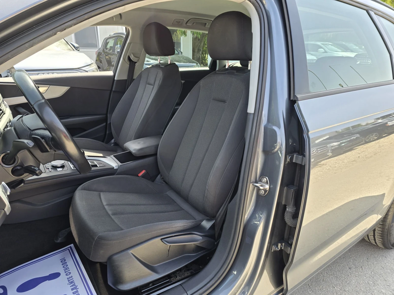 Audi A4 2.0TDI 190к.с Quattro DIGITAL , снимка 9 - Автомобили и джипове - 55885063