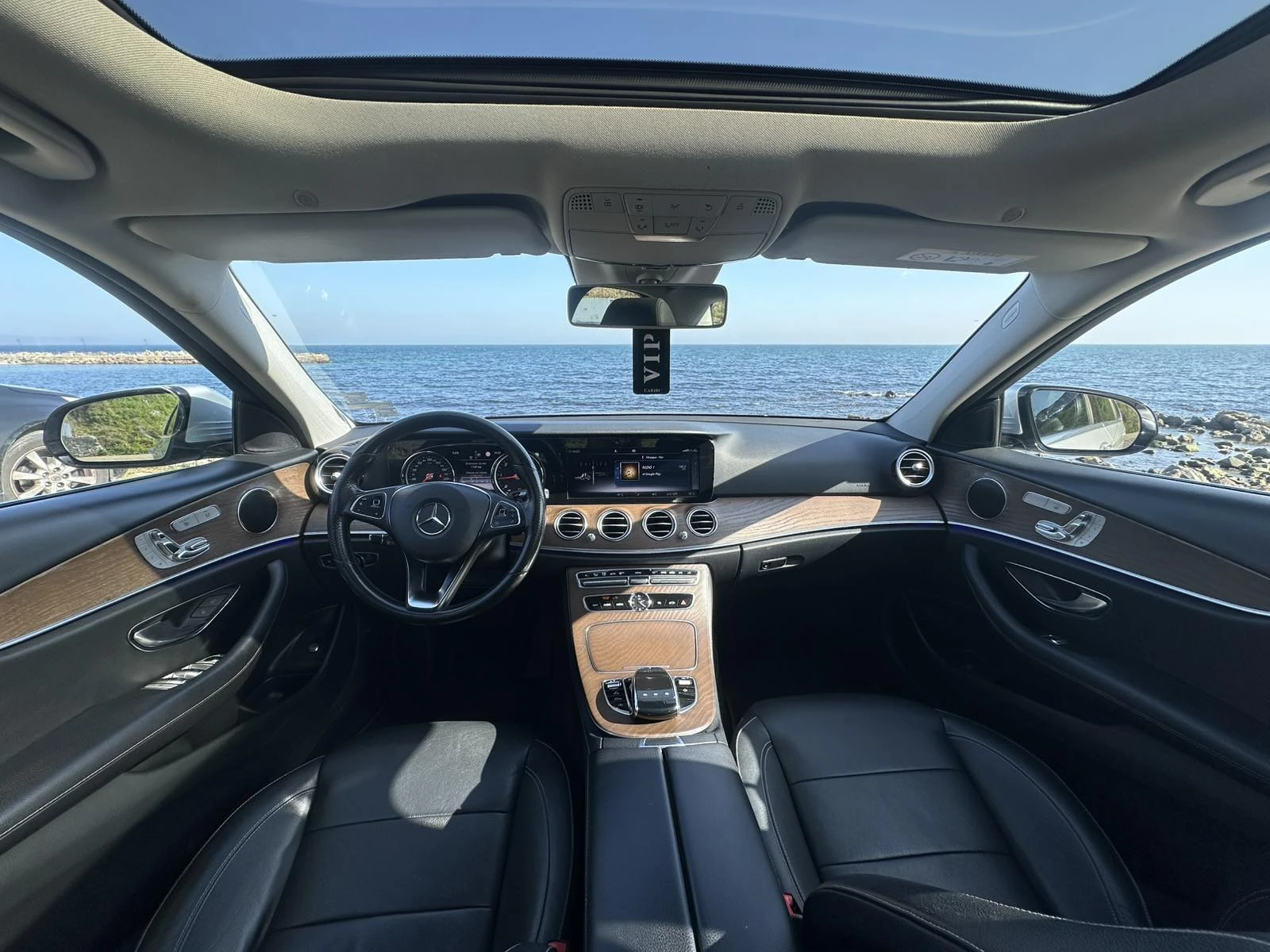 Mercedes-Benz E 220 W213-194 к.с.-9G-Tronic, снимка 11 - Автомобили и джипове - 55996494