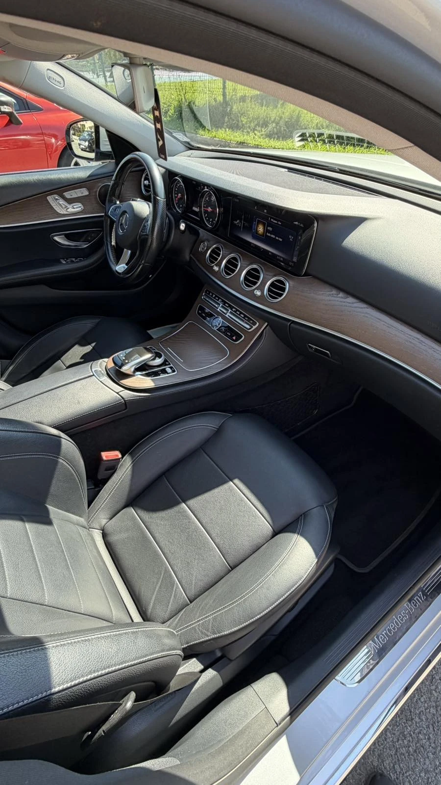 Mercedes-Benz E 220 W213-194 к.с.-9G-Tronic, снимка 10 - Автомобили и джипове - 55996494