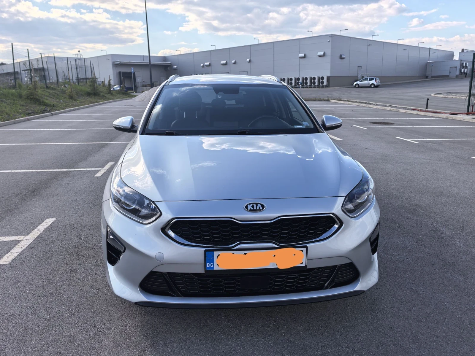 Kia Ceed Kia Ceed 1.6 CRDi 115 CV SW, снимка 11 - Автомобили и джипове - 56275582