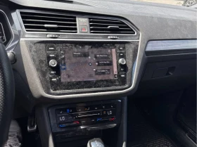 VW Tiguan Highline R-Line* CARFAX* ОПЦИЯ ЗА ФИНАНСИРАНЕ* , снимка 10