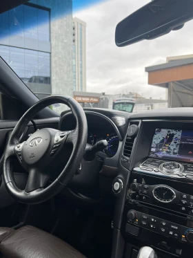 Infiniti QX70, снимка 12