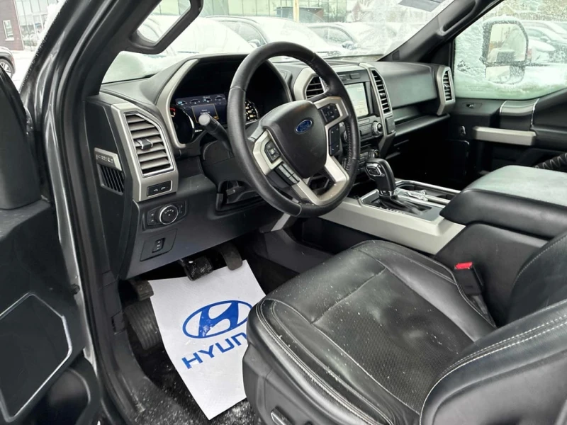 Ford F150 * 4WD SuperCrew * CARFAX * БЕЗ ПЪРВОНАЧАЛНА ВНОСКА, снимка 5 - Автомобили и джипове - 52931305