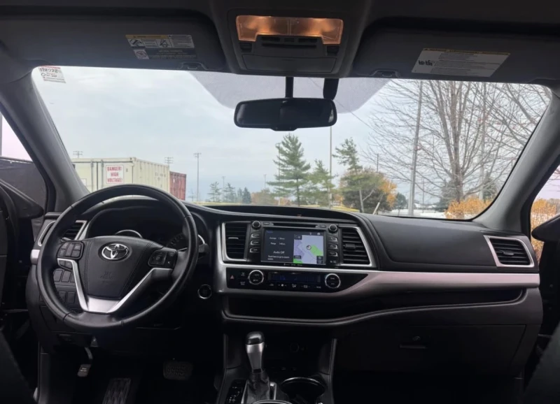 Toyota Highlander XLE * * 7 МЕСТА * * CARFAX * * АВТО КРЕДИТ * * , снимка 7 - Автомобили и джипове - 53116504