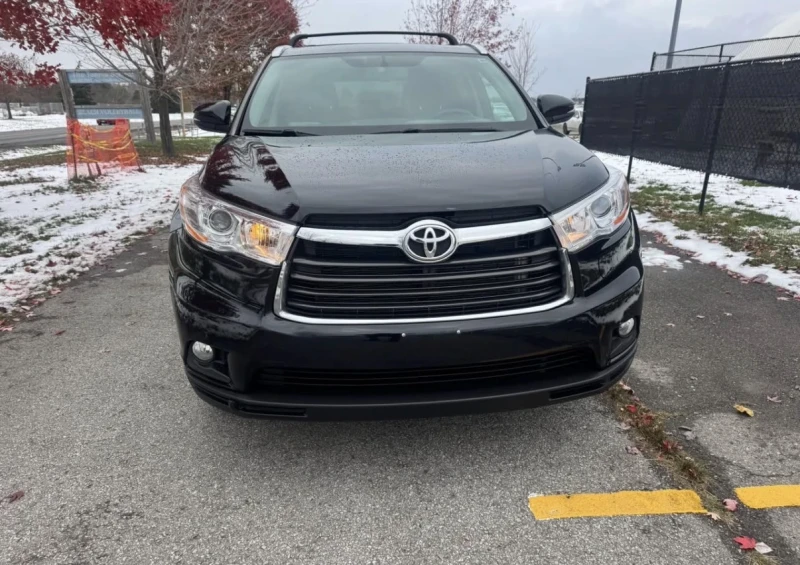 Toyota Highlander XLE * * 7 МЕСТА * * CARFAX * * АВТО КРЕДИТ * * , снимка 2 - Автомобили и джипове - 53116504