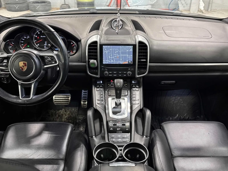 Porsche Cayenne * Turbo * CARFAX * БЕЗ ПЪРВОНАЧАЛНА ВНОСКА, снимка 9 - Автомобили и джипове - 53308407