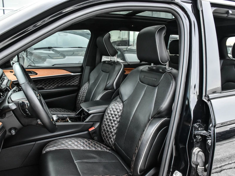 Jeep Grand cherokee SUMMIT RESERVE , снимка 7 - Автомобили и джипове - 53343444