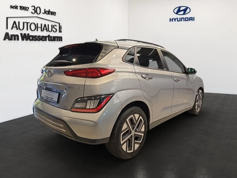 Hyundai Kona НАЛИЧНА, снимка 3 - Автомобили и джипове - 53480841