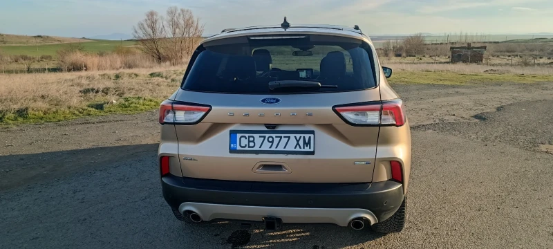 Ford Kuga 2.0 EcoBoost 4x4   Панорама   72 000км, снимка 5 - Автомобили и джипове - 53598161