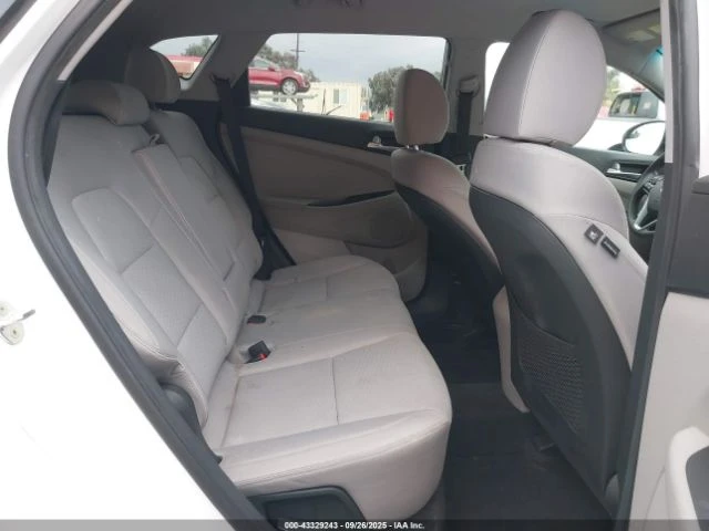 Hyundai Tucson SE | Mobile.bg   13