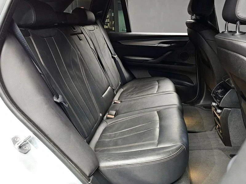 BMW X5 xDrive 30d M Sport package| 258к.с.| ВКЛ.ТЕХНОТЕСТ, снимка 11 - Автомобили и джипове - 55649849