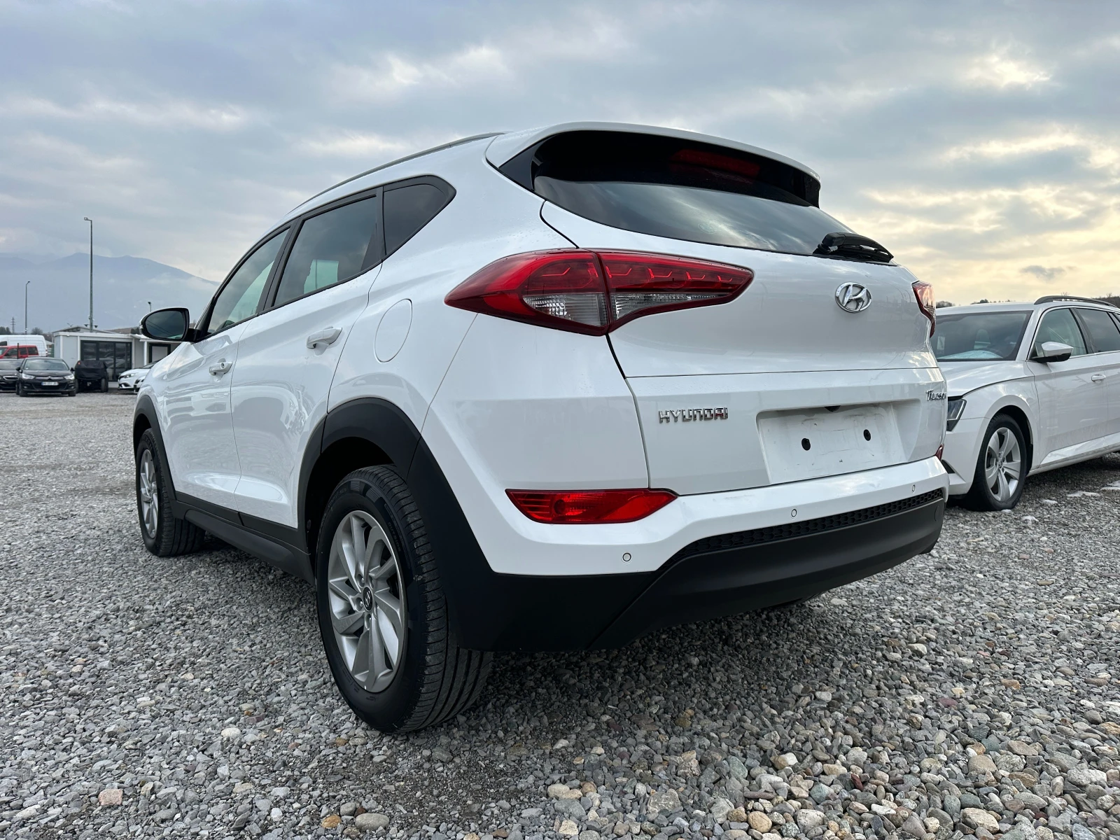 Hyundai Tucson 1.7CRDi E6B - изображение 3