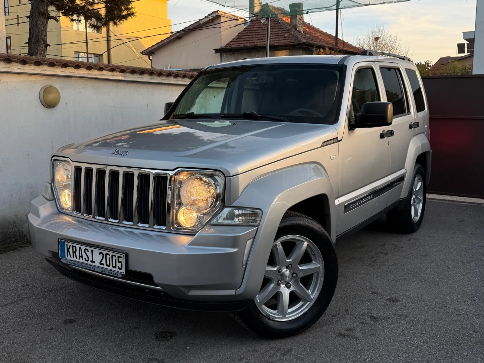 Jeep Cherokee 2.8CRD LIMITED | Mobile.bg   1