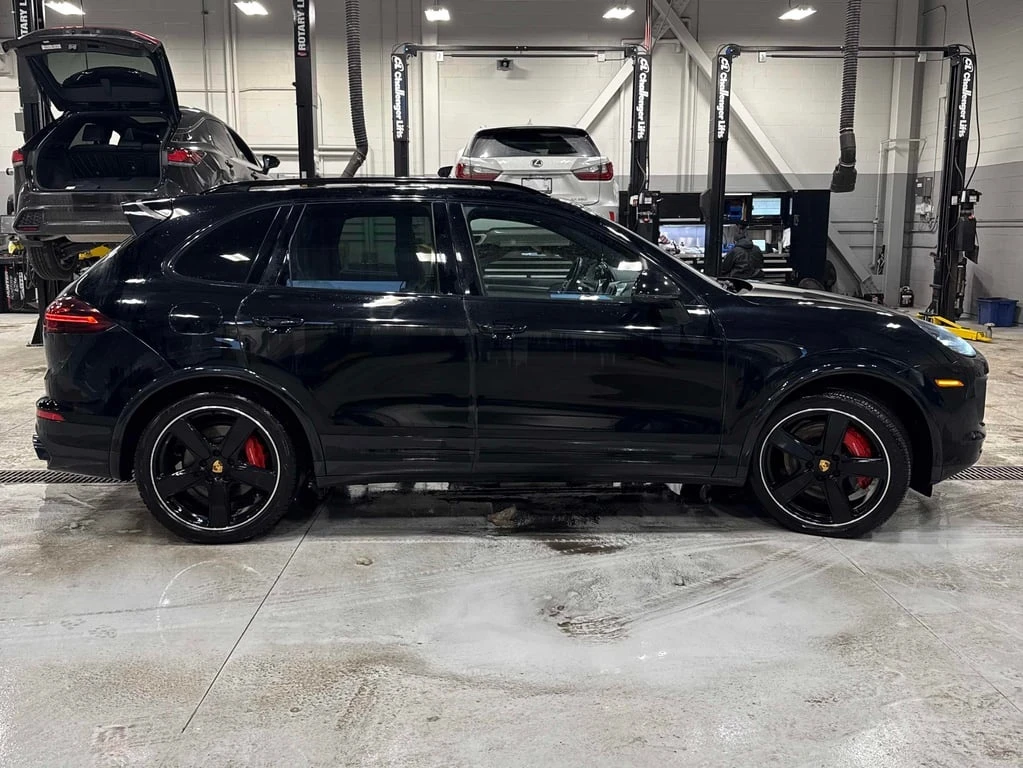 Porsche Cayenne * Turbo * CARFAX * БЕЗ ПЪРВОНАЧАЛНА ВНОСКА - изображение 3