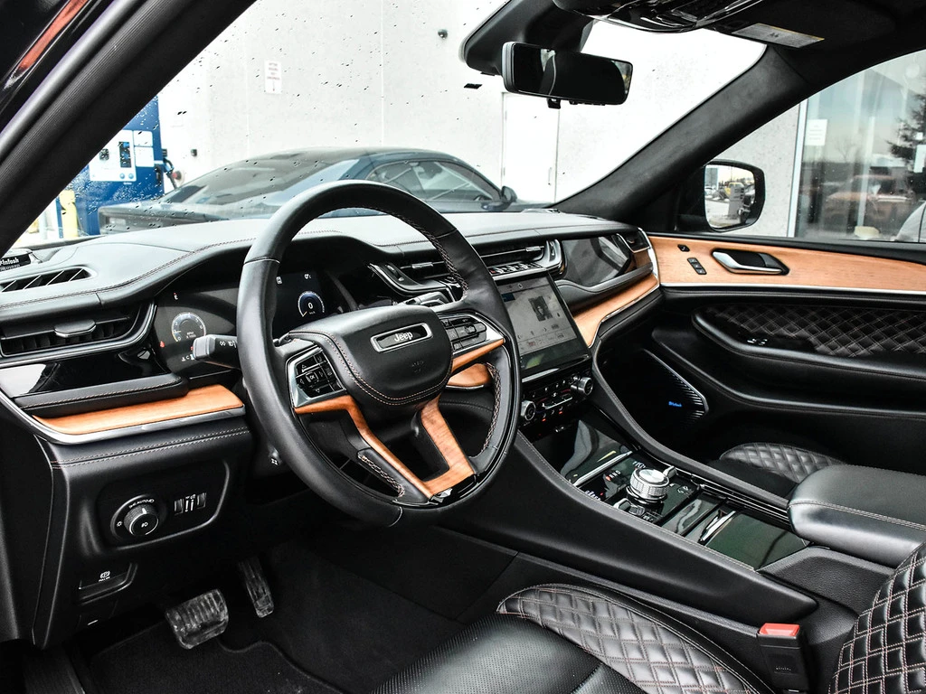 Jeep Grand cherokee SUMMIT RESERVE  - изображение 8