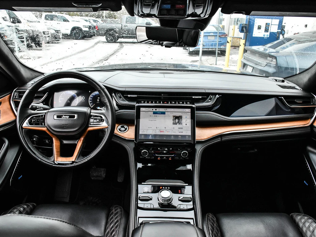 Jeep Grand cherokee SUMMIT RESERVE  - изображение 6