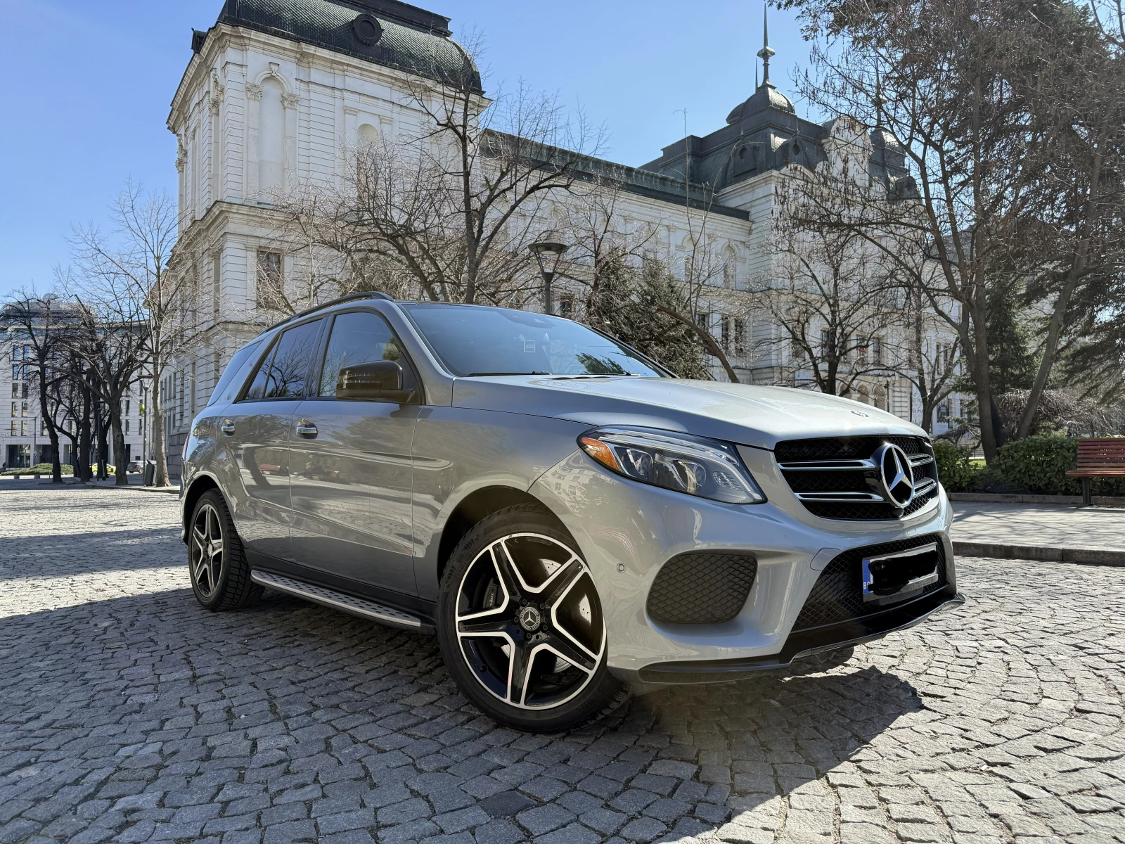 Mercedes-Benz GLE 400 AMG пакет/Night Package/Airmatic, снимка 4 - Автомобили и джипове - 53708482