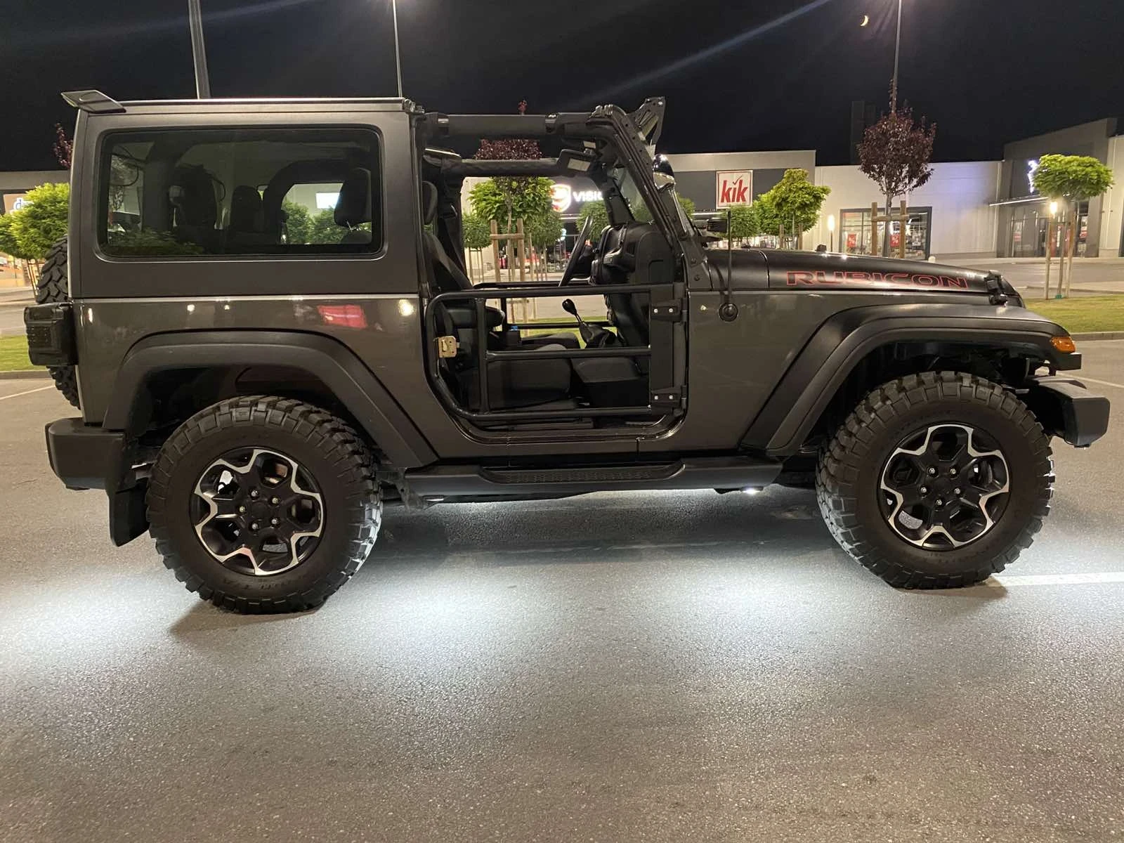 Jeep Wrangler 3.6 W6.284k.� | Mobile.bg � ����������� 9