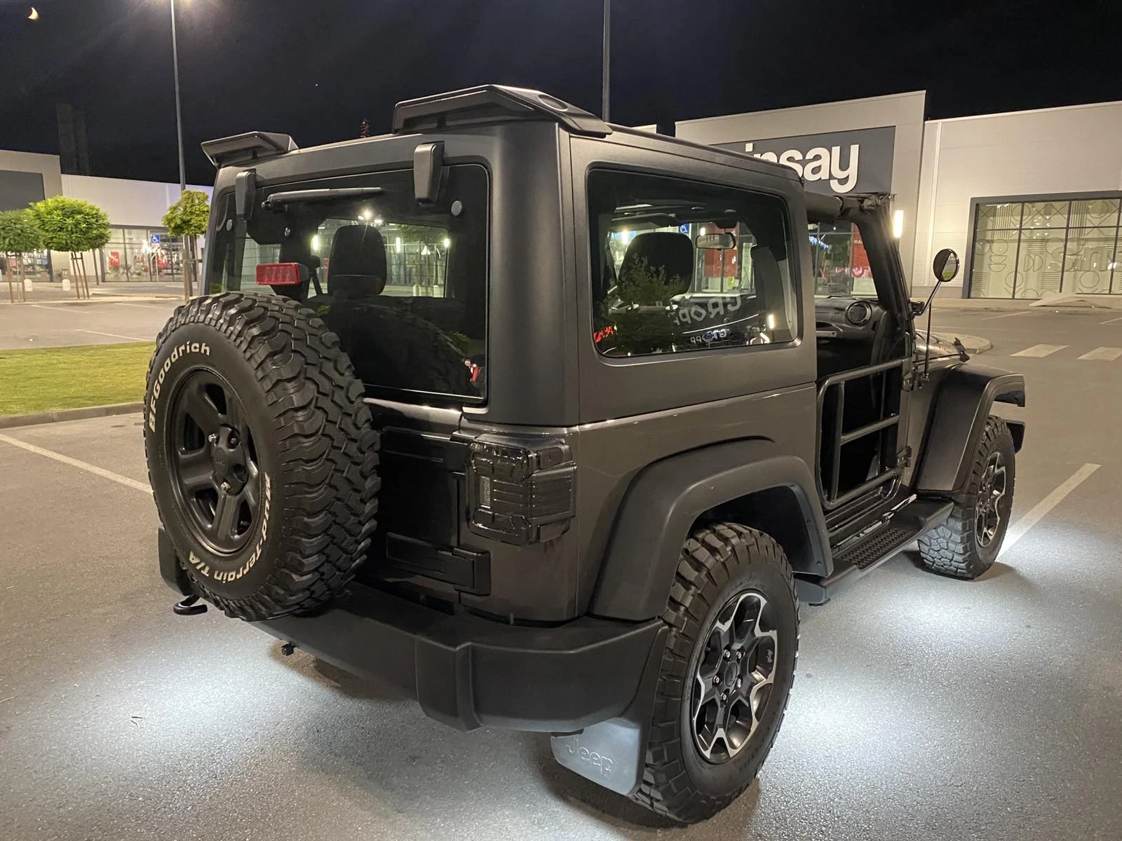 Jeep Wrangler 3.6 W6.284k.� | Mobile.bg � ����������� 10