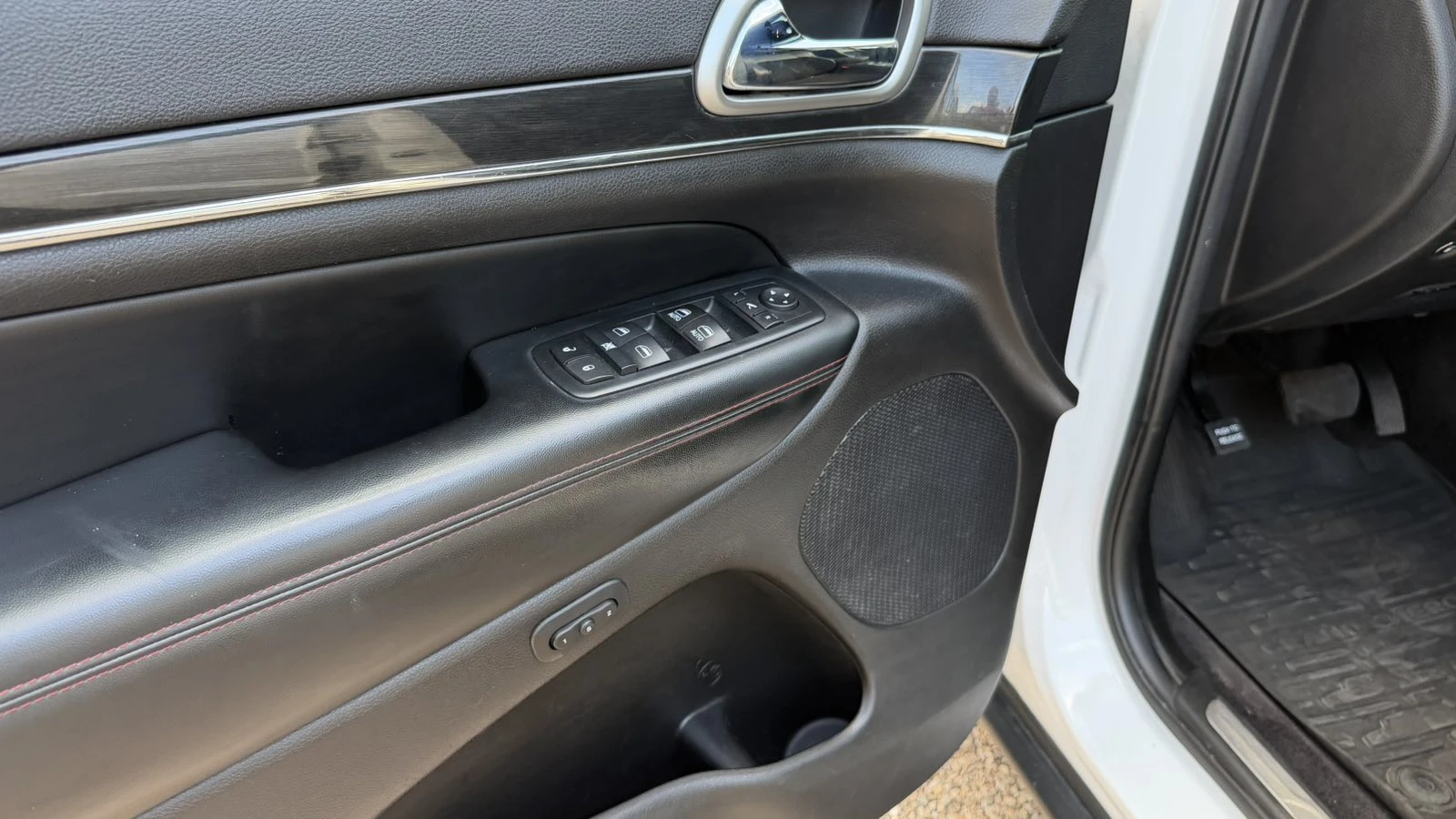 Jeep Grand cherokee TRAILHAWK, снимка 14 - Автомобили и джипове - 54969093