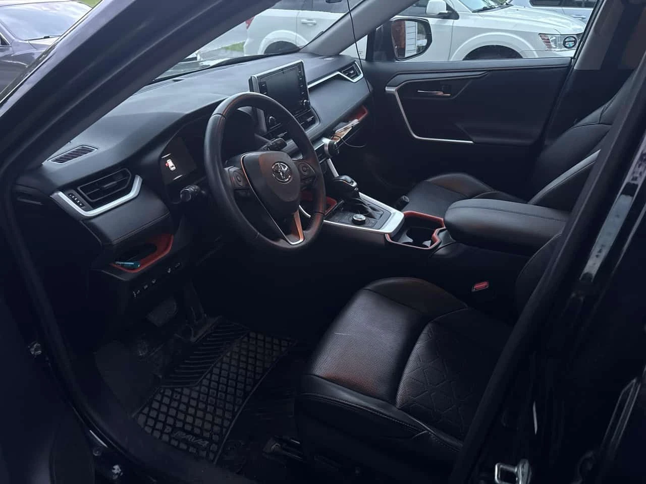 Toyota Rav4 * Trail * CARFAX * ОПЦИЯ ЗА ФИНАНСИРАНЕ, снимка 5 - Автомобили и джипове - 55051625