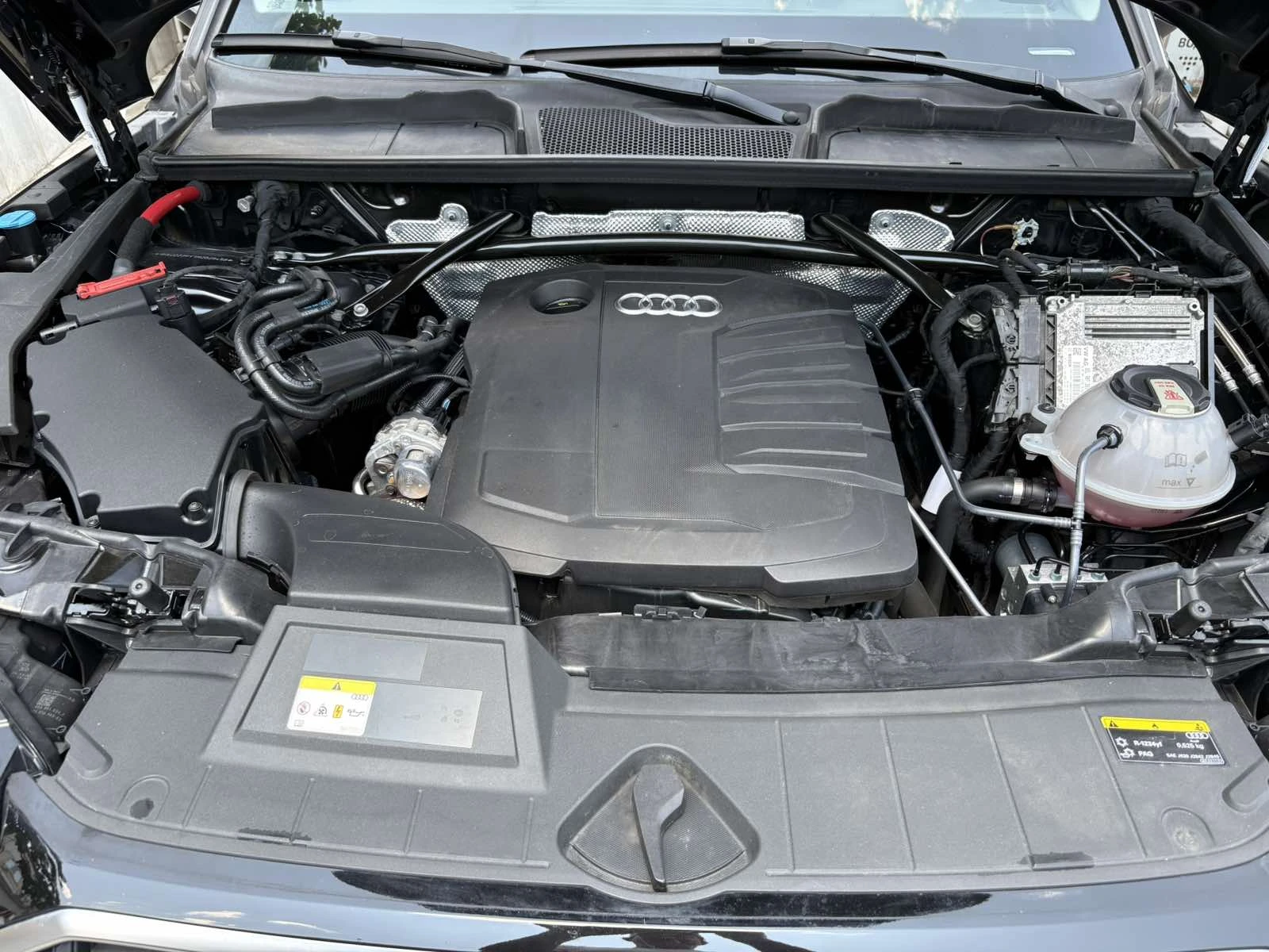 Audi Q5 2021г40TDI-204кс-FACE-QUATRO-S-Tronic-ТОП!, снимка 16 - Автомобили и джипове - 55174404