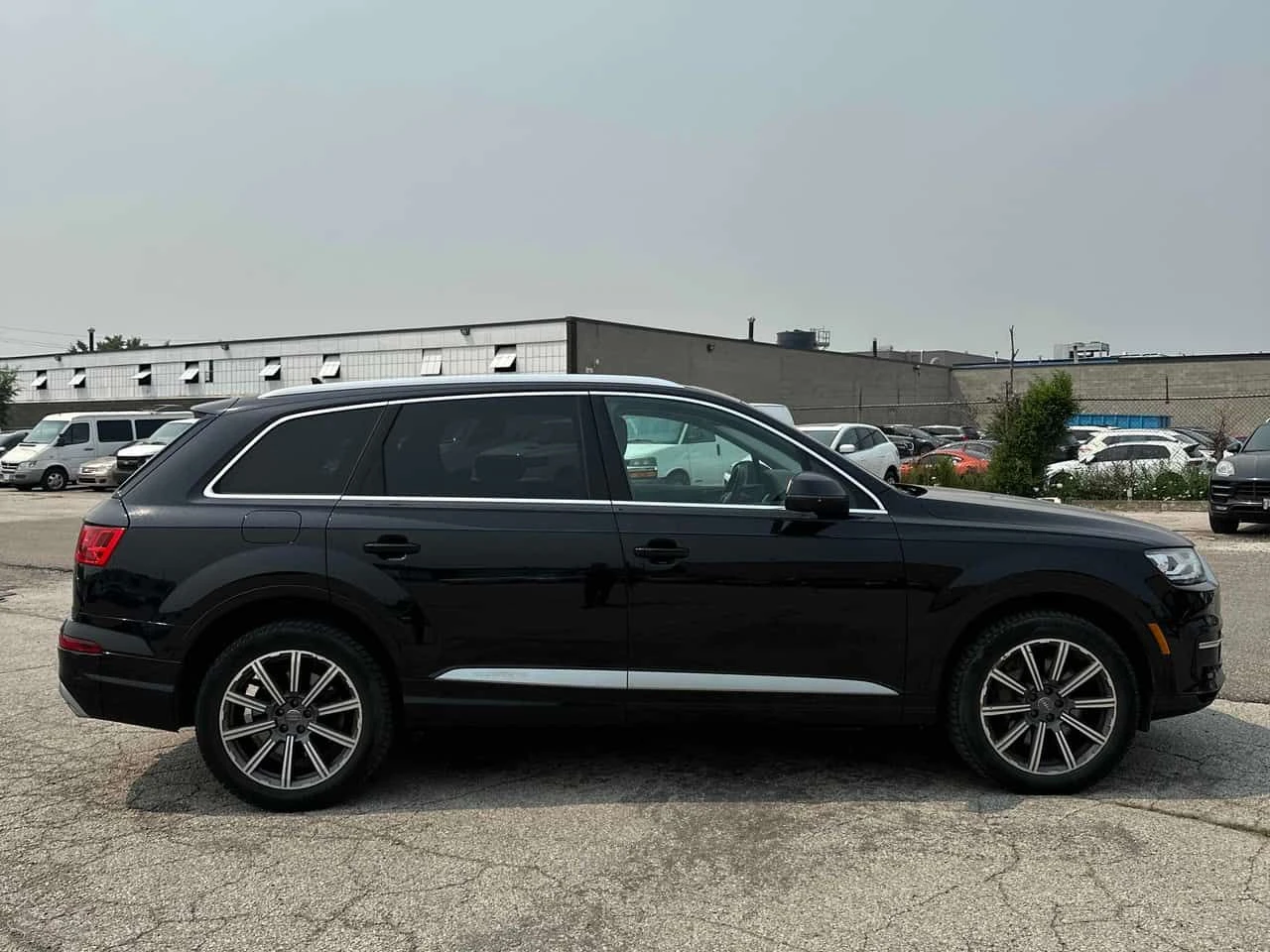 Audi Q7 * Progressiv * CARFAX * ОПЦИЯ ЗА ФИНАНСИРАНЕ, снимка 3 - Автомобили и джипове - 55468450
