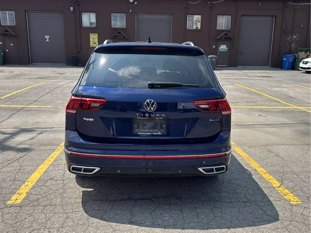 VW Tiguan Highline R-Line* CARFAX* ОПЦИЯ ЗА ФИНАНСИРАНЕ* , снимка 5 - Автомобили и джипове - 55528830