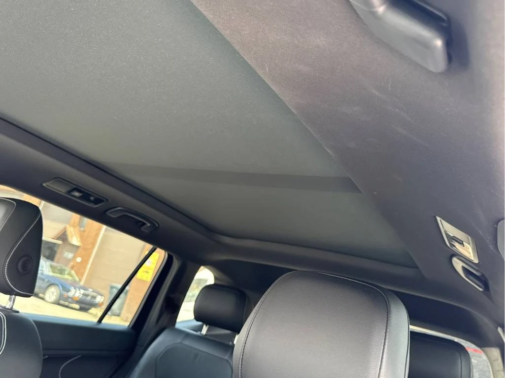 VW Tiguan Highline R-Line* CARFAX* ОПЦИЯ ЗА ФИНАНСИРАНЕ* , снимка 11 - Автомобили и джипове - 55528830