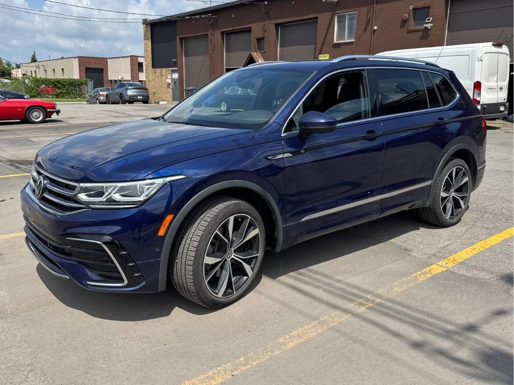 VW Tiguan Highline R-Line* CARFAX* ОПЦИЯ ЗА ФИНАНСИРАНЕ* , снимка 3 - Автомобили и джипове - 55528830