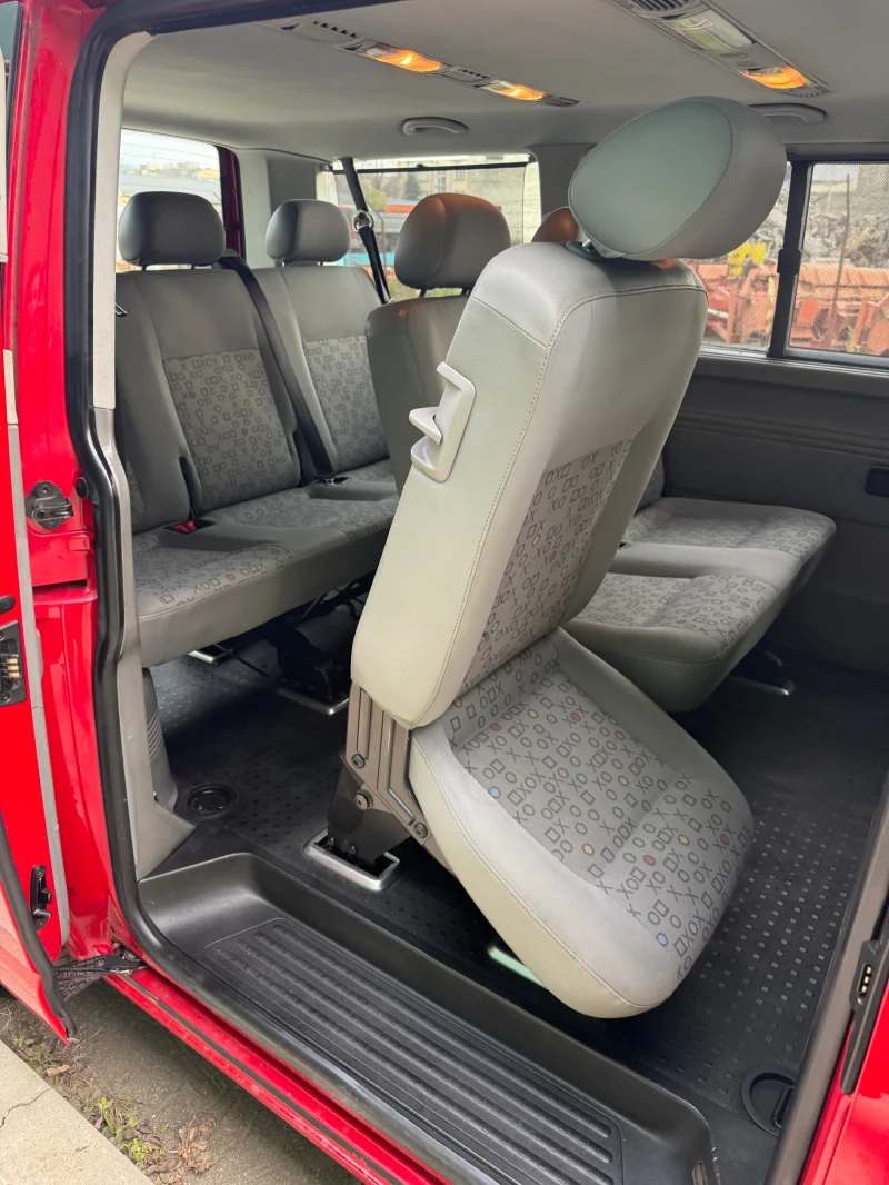 VW Transporter 1.9, Caravelle , снимка 6 - Бусове и автобуси - 52857637