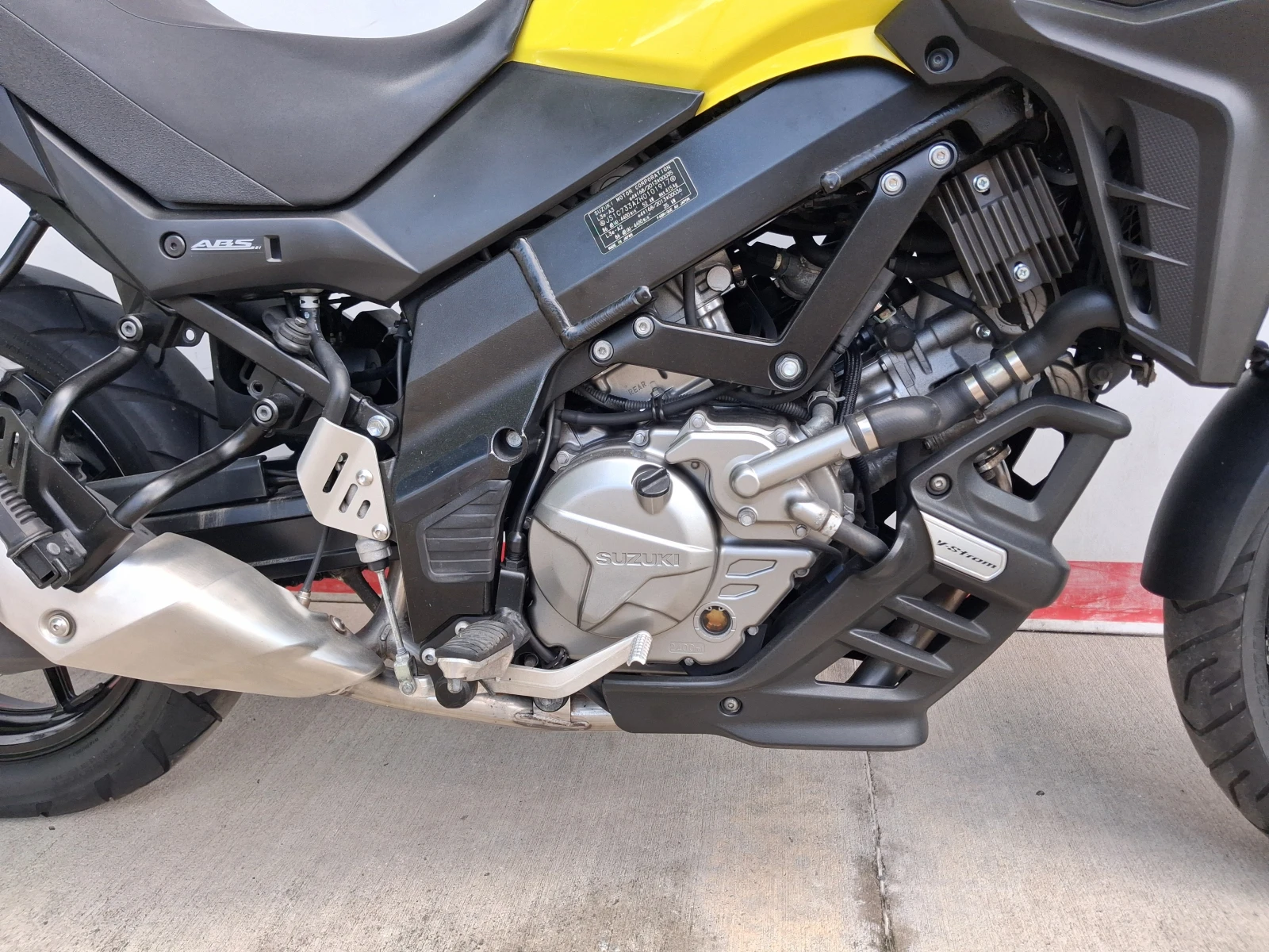 Suzuki V-strom ABS TC, снимка 12 - Мотоциклети и мототехника - 55218163