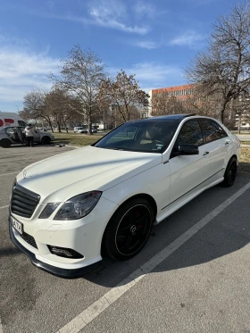 Mercedes-Benz E 500 4matic, снимка 3