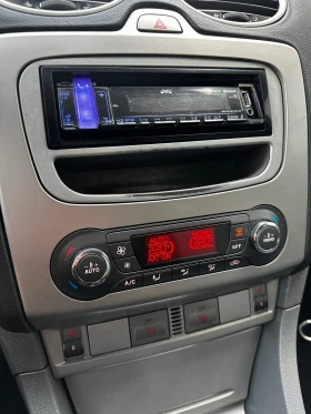 Ford Focus 1.6i КЛИМА - 5200 лв. - 25892677 8