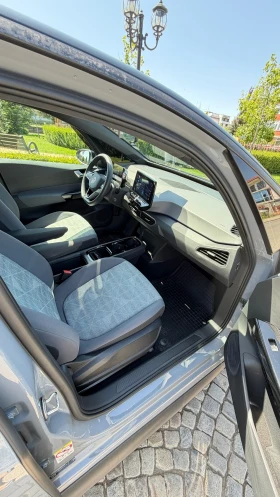 VW ID.3 Pure Performance - 19000 € / 37160.77 лв. - 69718250 12