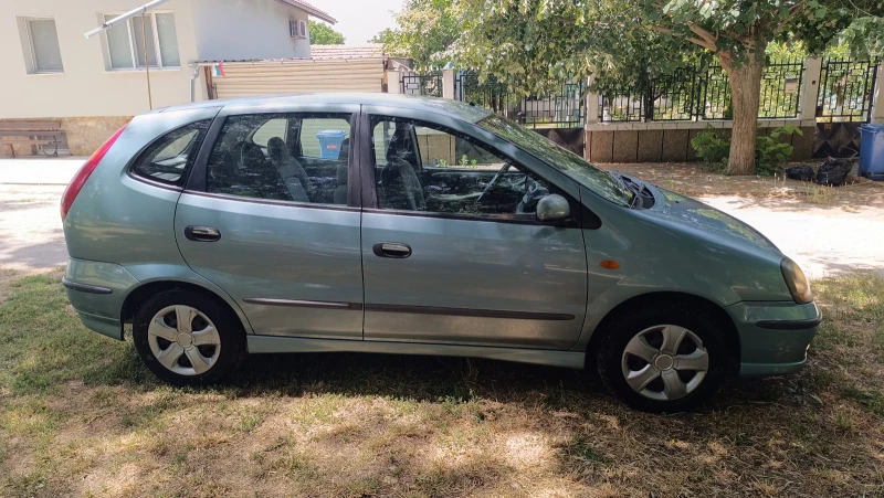 Nissan Almera tino 2.2 DCI, снимка 5 - Автомобили и джипове - 47726074