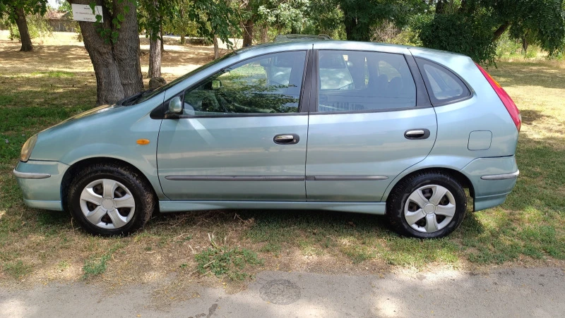 Nissan Almera tino 2.2 DCI, снимка 3 - Автомобили и джипове - 47726074