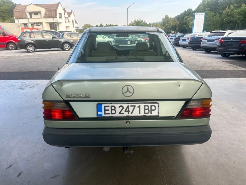 Mercedes-Benz 124 200D, снимка 5 - Автомобили и джипове - 46961734