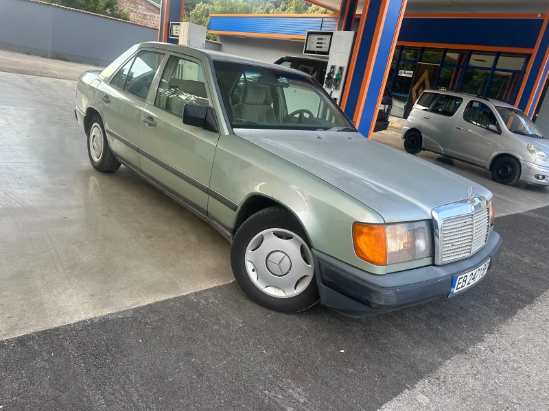 Mercedes-Benz 124 200D, снимка 1 - Автомобили и джипове - 46961734