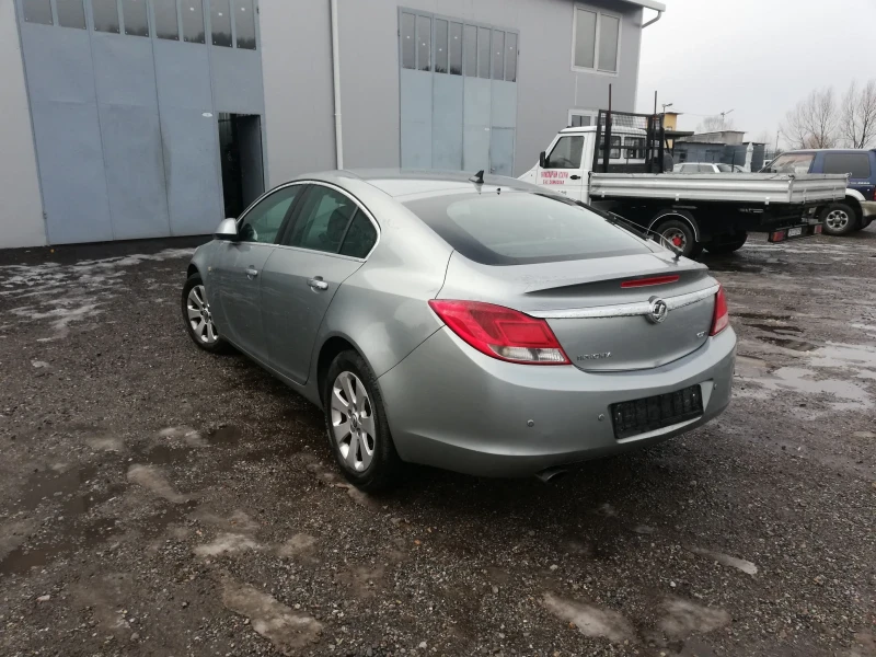 Opel Insignia, снимка 4 - Автомобили и джипове - 49348976